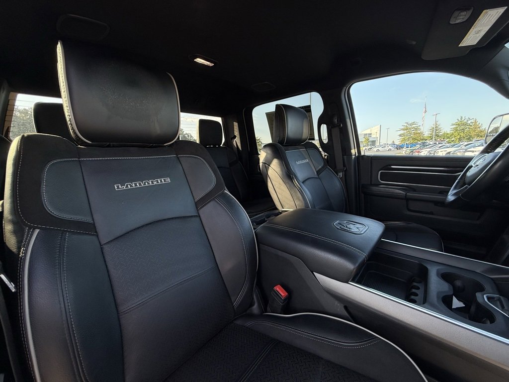 Used 2022 RAM 3500 Laramie image 30