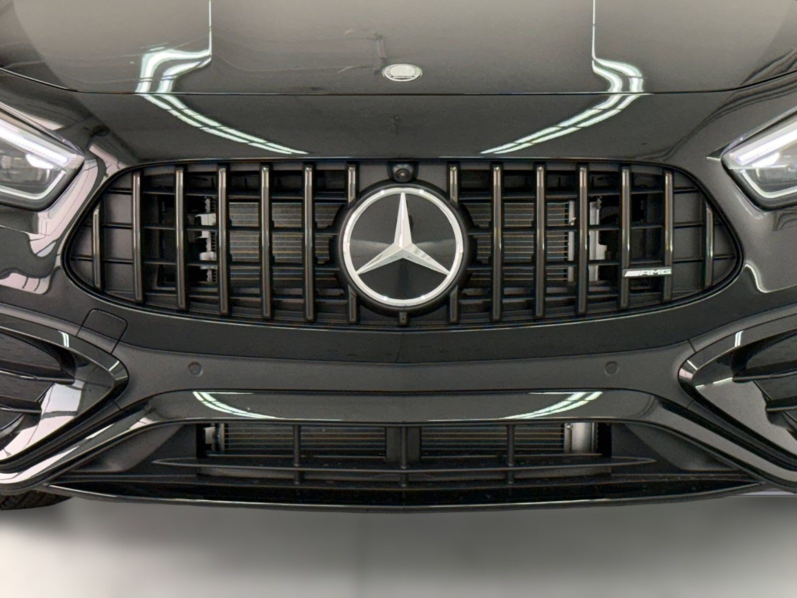 New 2026 Mercedes-Benz GLA 35 AMG 4MATIC image 19