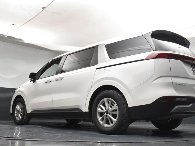 Certified 2024 Kia Carnival LX image 37