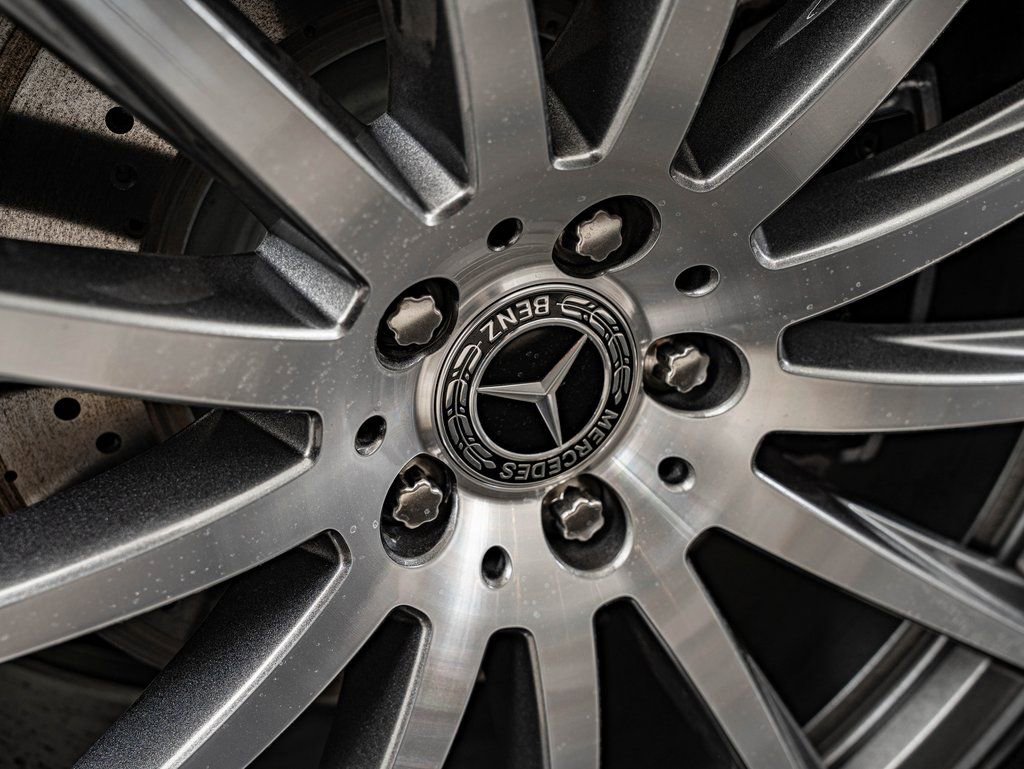 New 2026 Mercedes-Benz GLS 580 4MATIC image 9