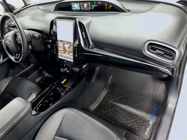 Used 2020 Toyota Prius Prime Limited image 28