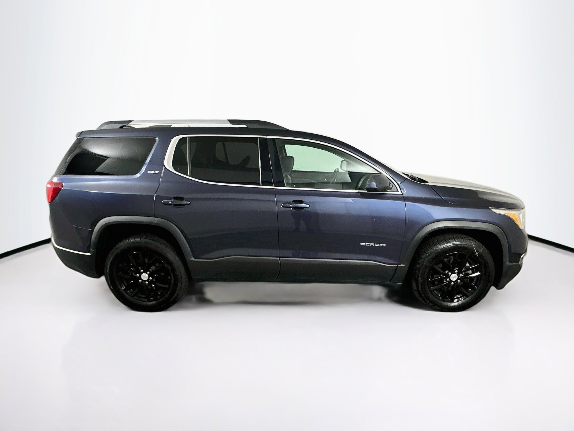 Used 2018 GMC Acadia SLT FWD image 10