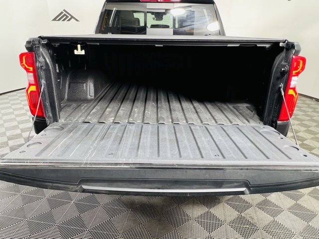 Used 2023 Chevrolet Silverado 1500 ZR2 w/ Technology Package image 5