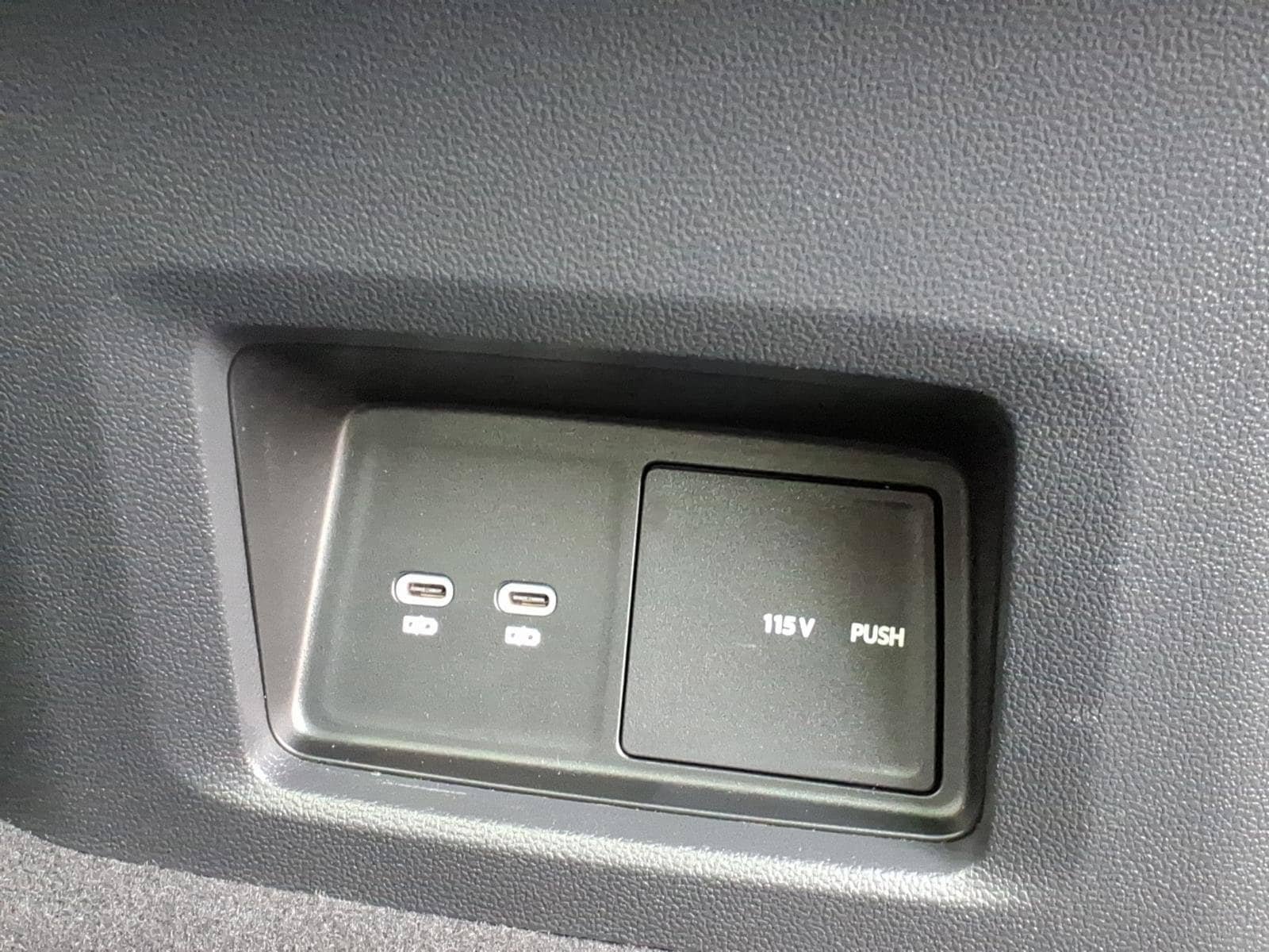 Used 2024 Volkswagen Atlas SEL Premium R-Line AWD/4WD image 16