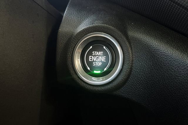 Used 2023 Chevrolet TrailBlazer RS w/ Convenience Package FWD image 33
