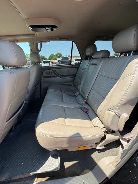 Used 2001 Toyota Sequoia Limited AWD/4WD image 9