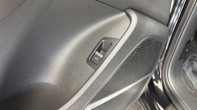 Used 2025 Audi Q7 3.0T Premium Plus AWD/4WD image 18