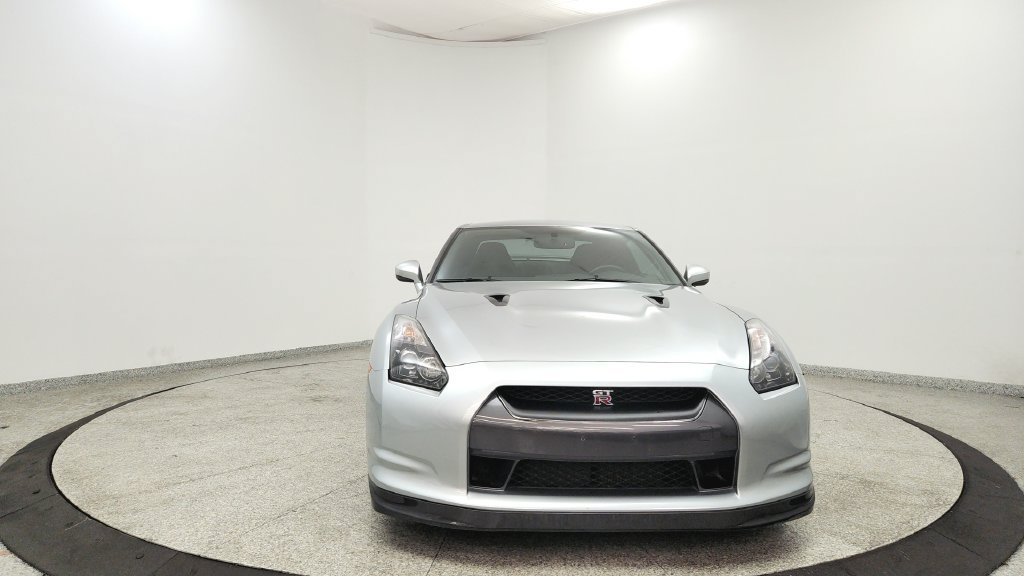 Used 2009 Nissan GT-R Premium AWD/4WD image 8