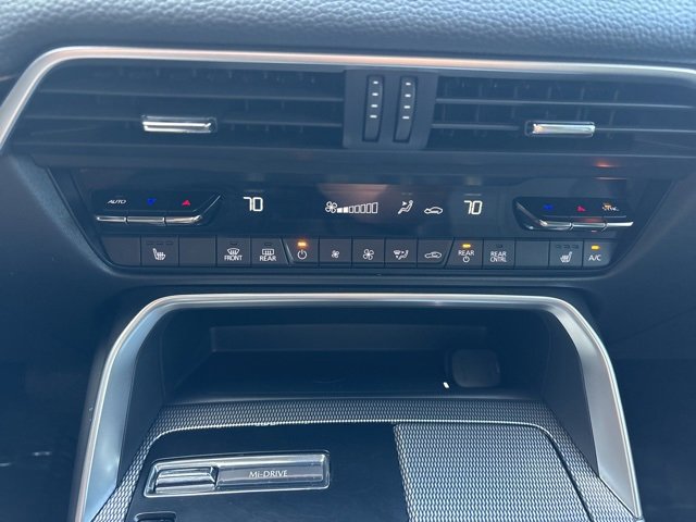 Used 2024 MAZDA CX-90 Plug-In Hybrid w/ Premium Pkg image 27