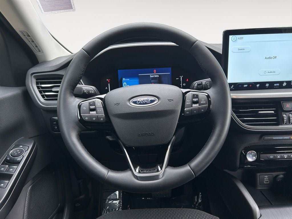 Used 2025 Ford Escape SE FWD image 13