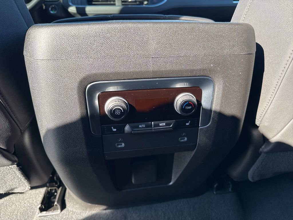 Used 2023 Chevrolet Tahoe LT w/ LT Signature Plus Package image 12