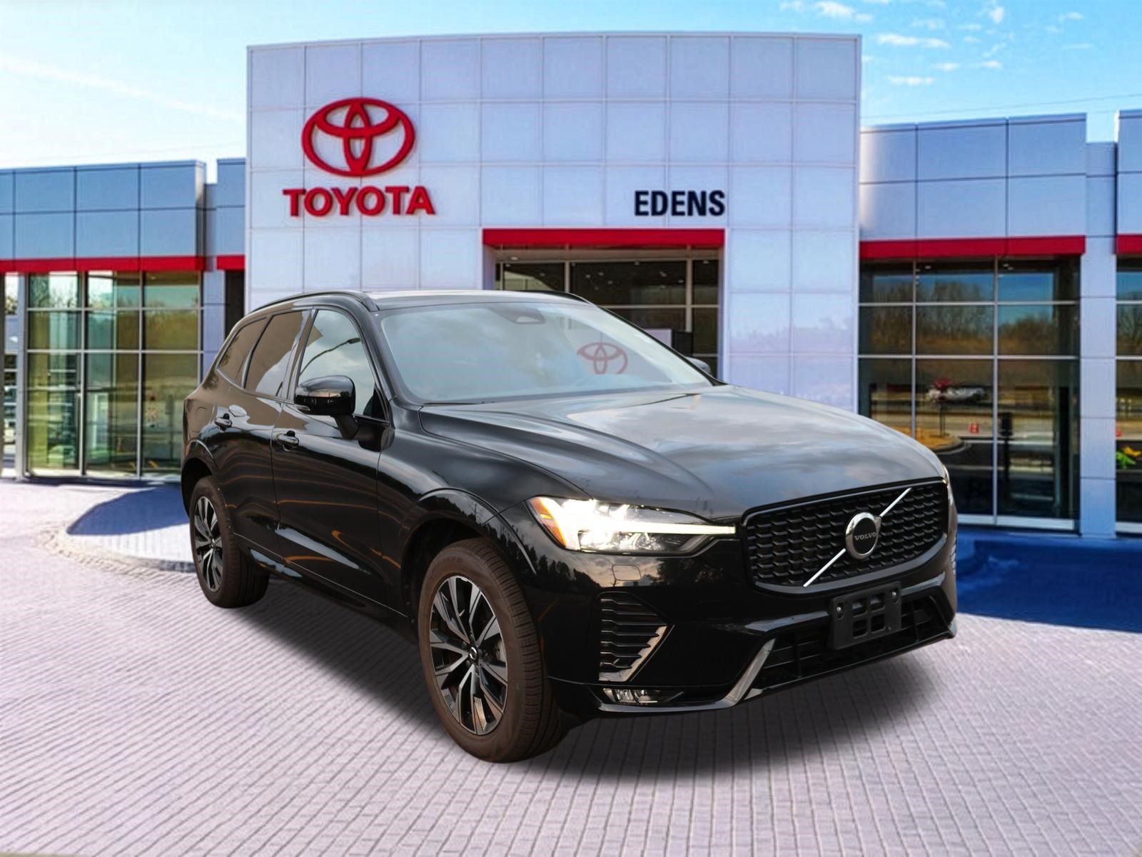 Used 2025 Volvo XC60 B5 Core