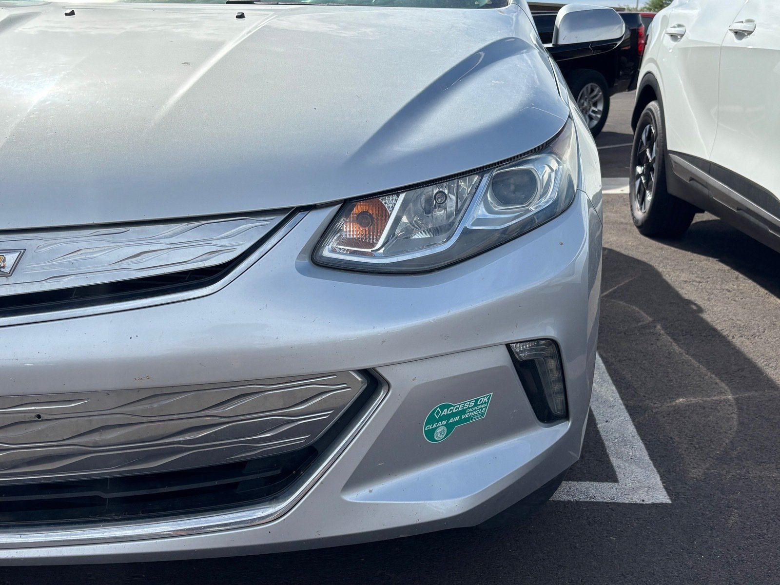 Used 2016 Chevrolet Volt LT w/ Comfort Package FWD image 8