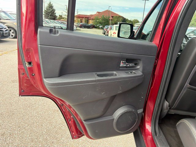 Used 2012 Jeep Liberty Sport AWD/4WD image 20