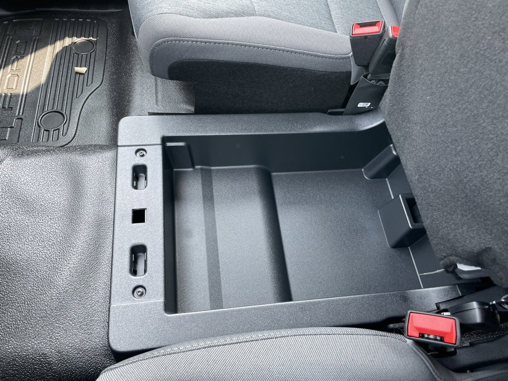 New 2025 Ford F550 4x4 Regular Cab Super Duty image 20