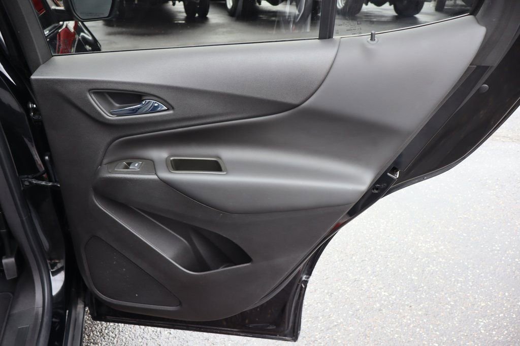 Used 2022 Chevrolet Equinox LT image 28