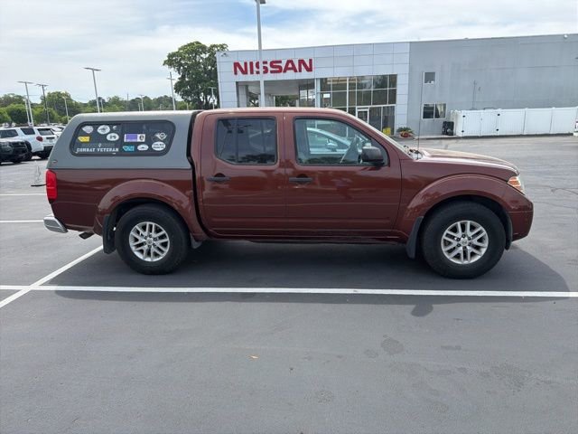 Used 2016 Nissan Frontier SV w/ SV Value Truck Package RWD image 6