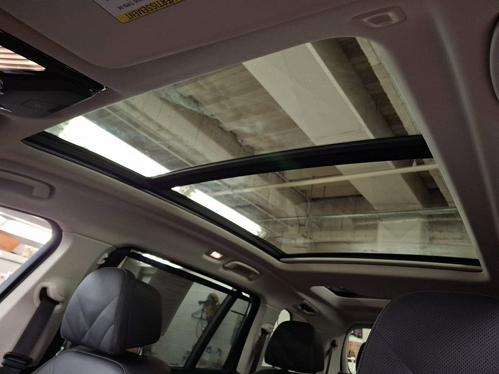 Certified 2023 BMW X7 xDrive40i w/ Premium Package image 12