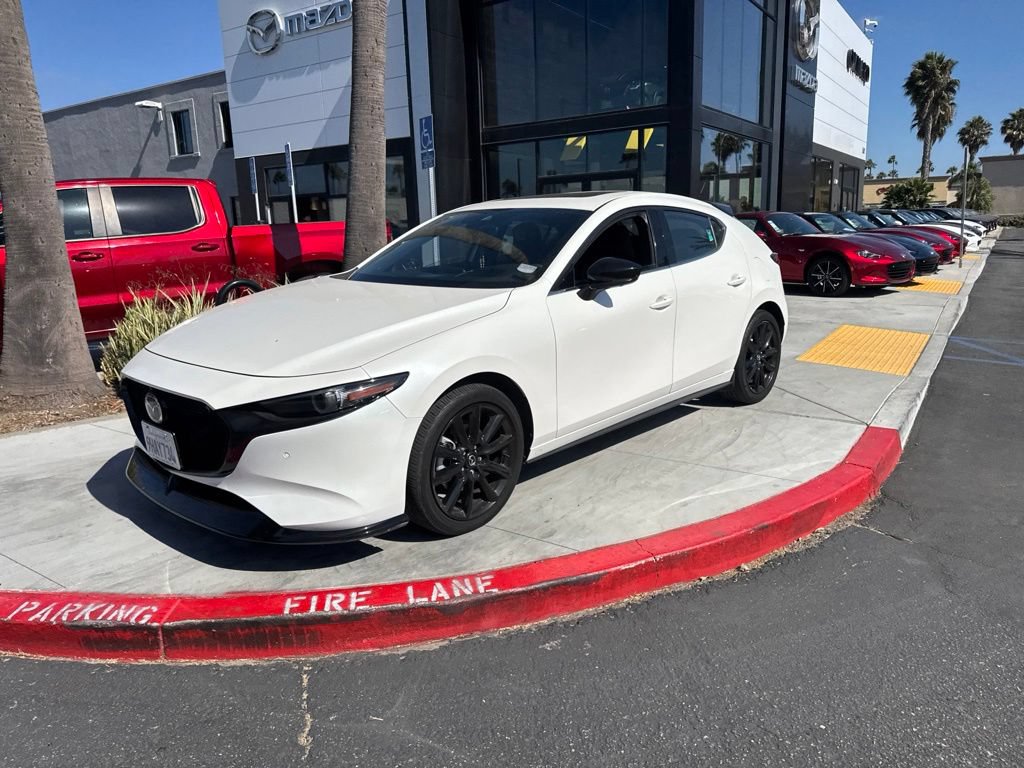 Used 2023 MAZDA MAZDA3 Hatchback w/Premium Plus Pkg AWD/4WD image 8
