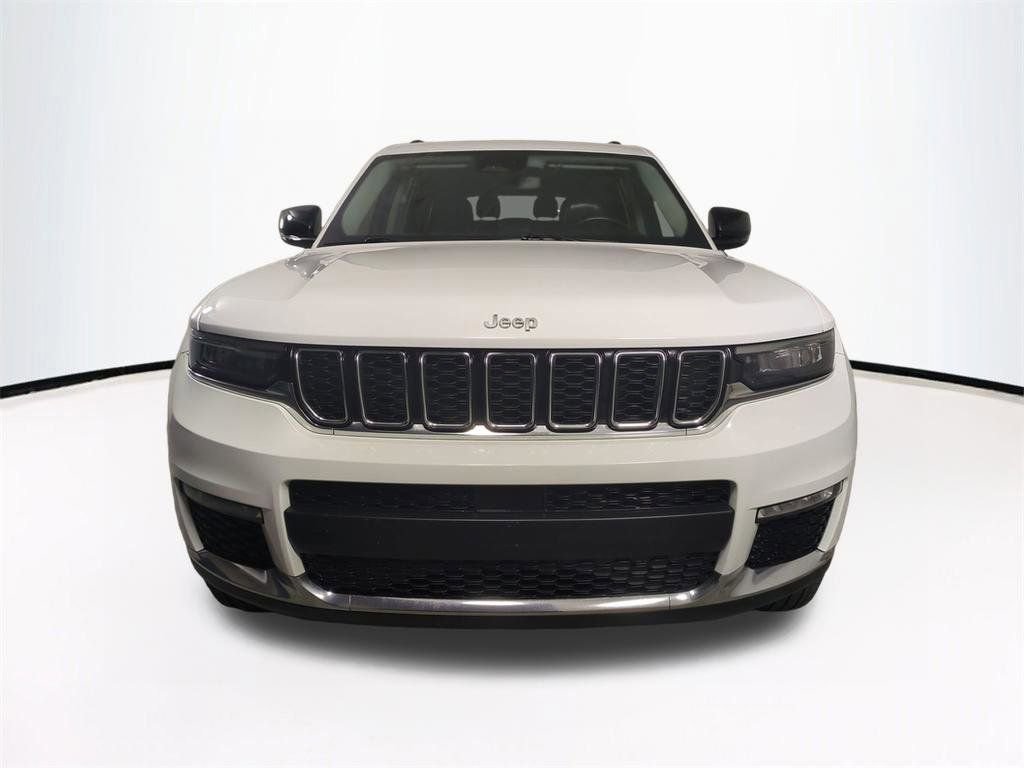 Used 2022 Jeep Grand Cherokee L Limited RWD image 3