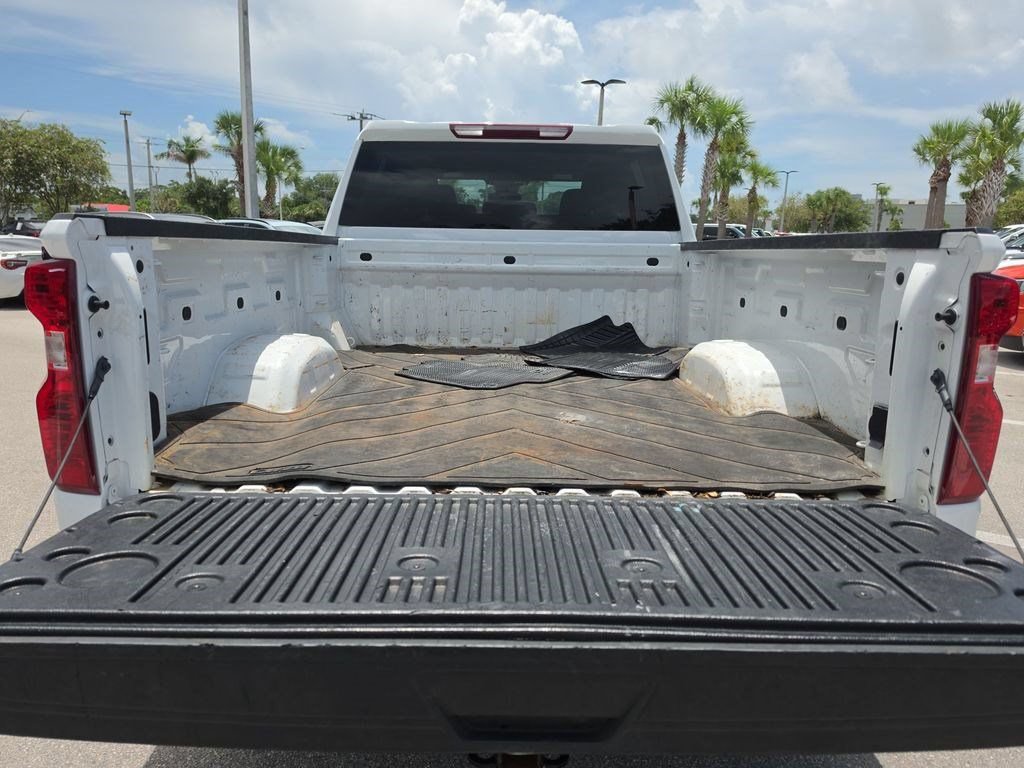 Used 2025 Chevrolet Silverado 2500 LT w/ Convenience Package AWD/4WD image 32