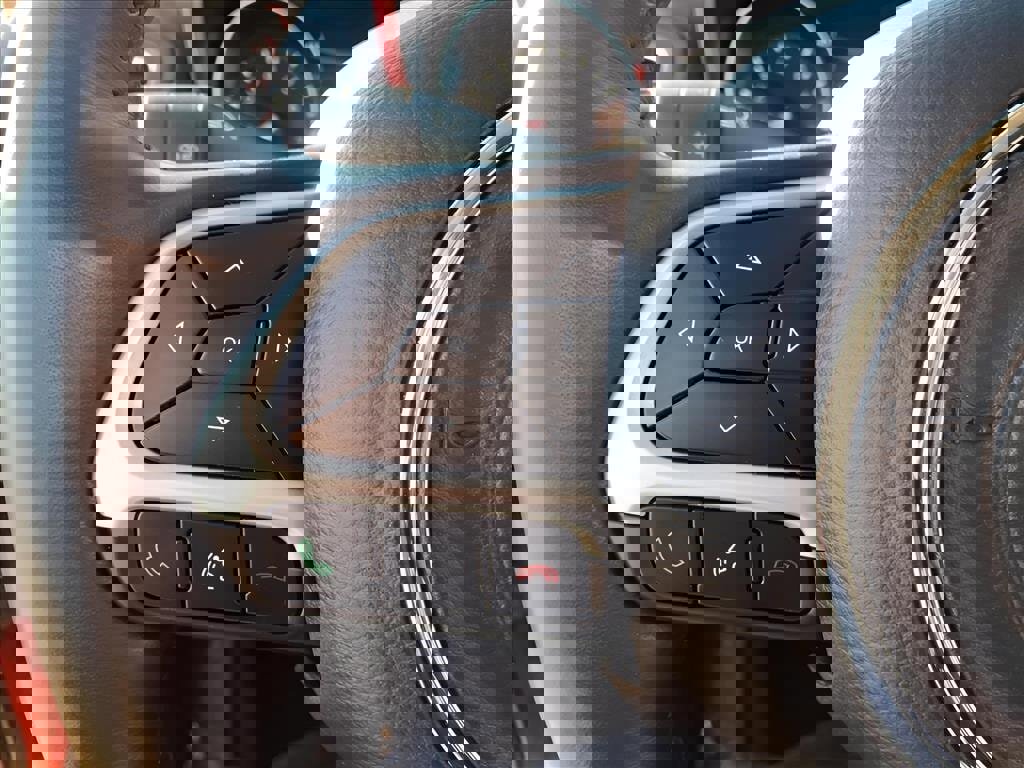 Used 2018 Jeep Compass Trailhawk w/ Leather Interior Group image 24