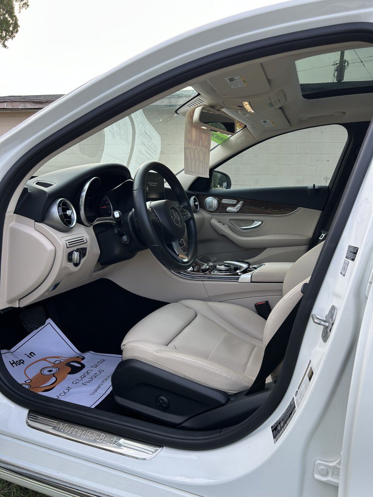 Used 2015 Mercedes-Benz C 300 4MATIC Sedan image 13