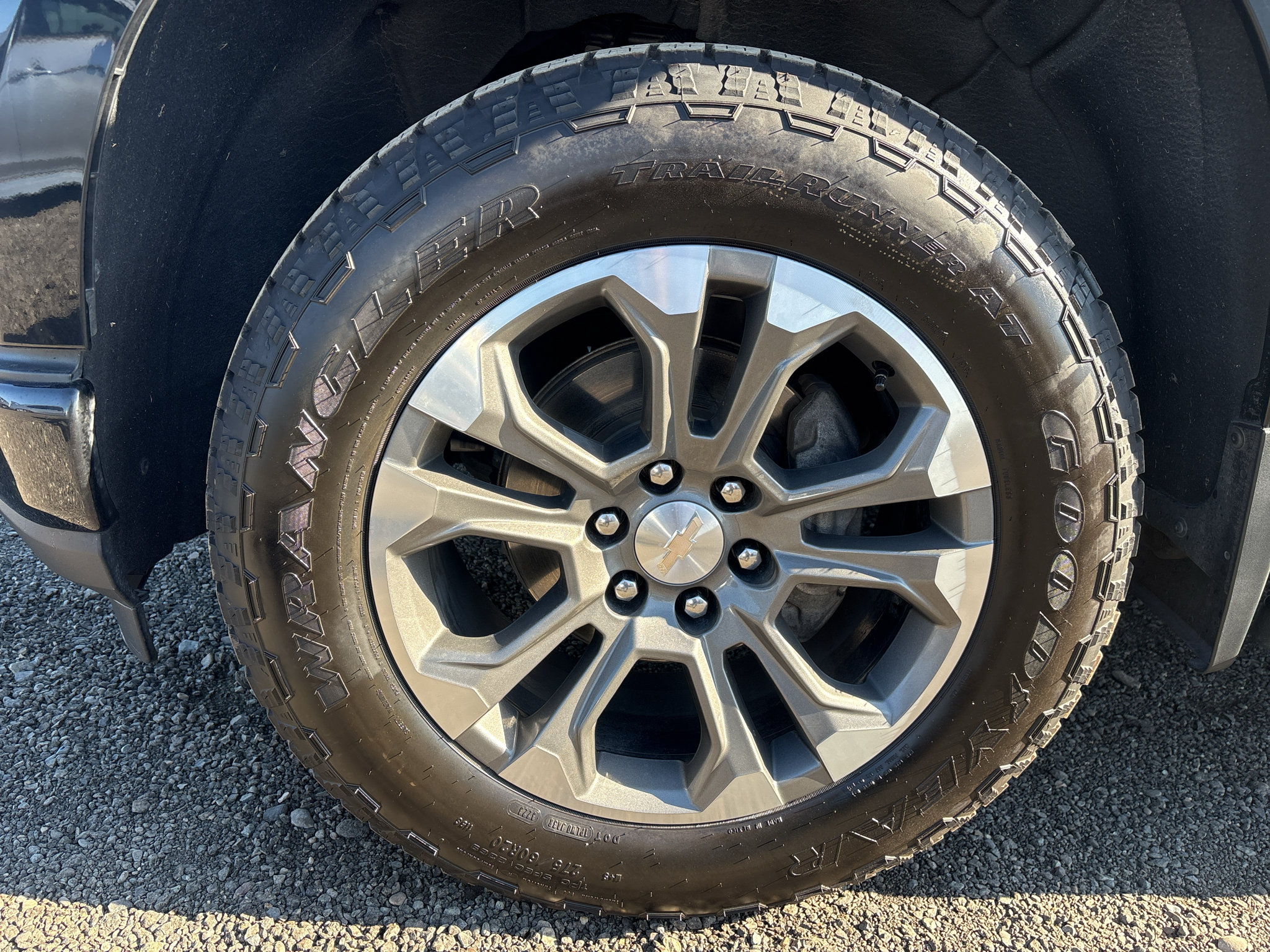 Used 2021 Chevrolet Silverado 1500 High Country AWD/4WD image 9