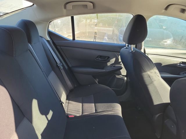 Used 2025 Nissan Sentra SV w/ All-Weather Package FWD image 31