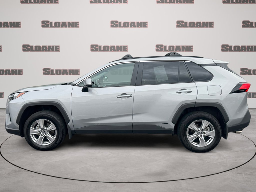 Used 2025 Toyota RAV4 XLE w/ Convenience Package AWD/4WD image 2