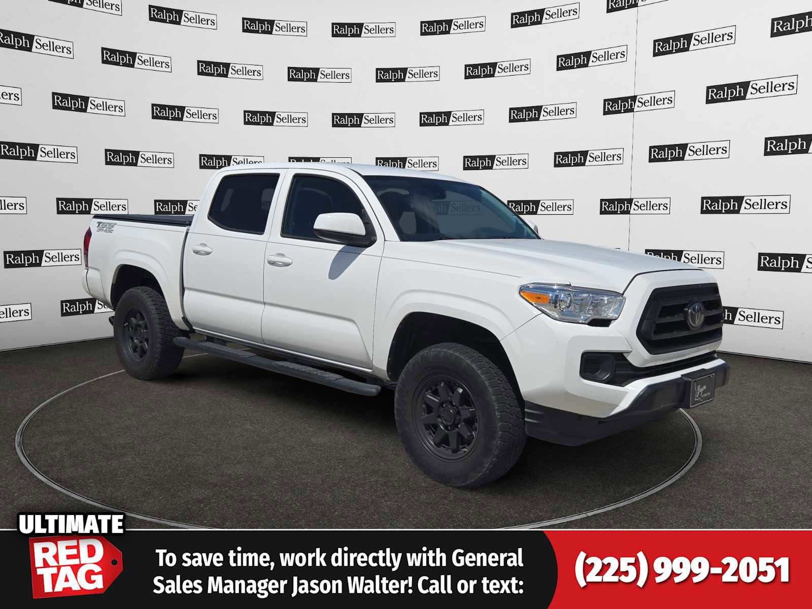Used 2023 Toyota Tacoma SR image 1