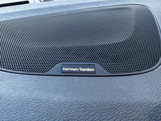 Used 2017 Volvo S60 T6 R-Design Platinum w/ Climate Package image 23