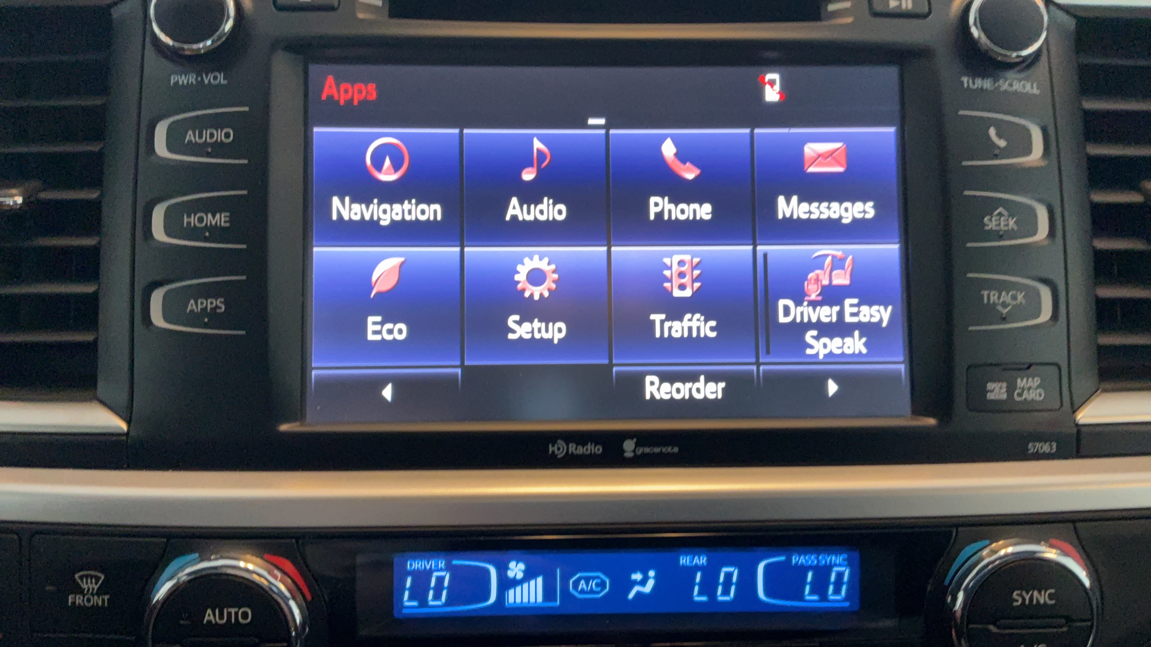 Used 2015 Toyota Highlander XLE AWD/4WD image 11