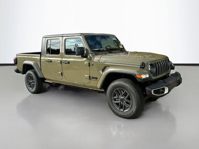 New 2026 Jeep Gladiator Sport AWD/4WD image 3