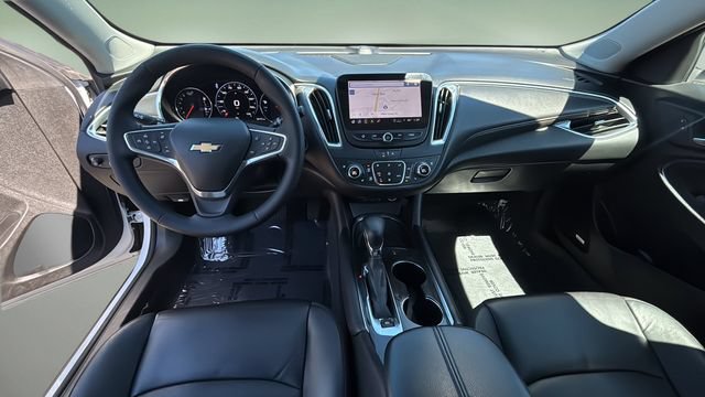 Used 2024 Chevrolet Malibu LT FWD image 16