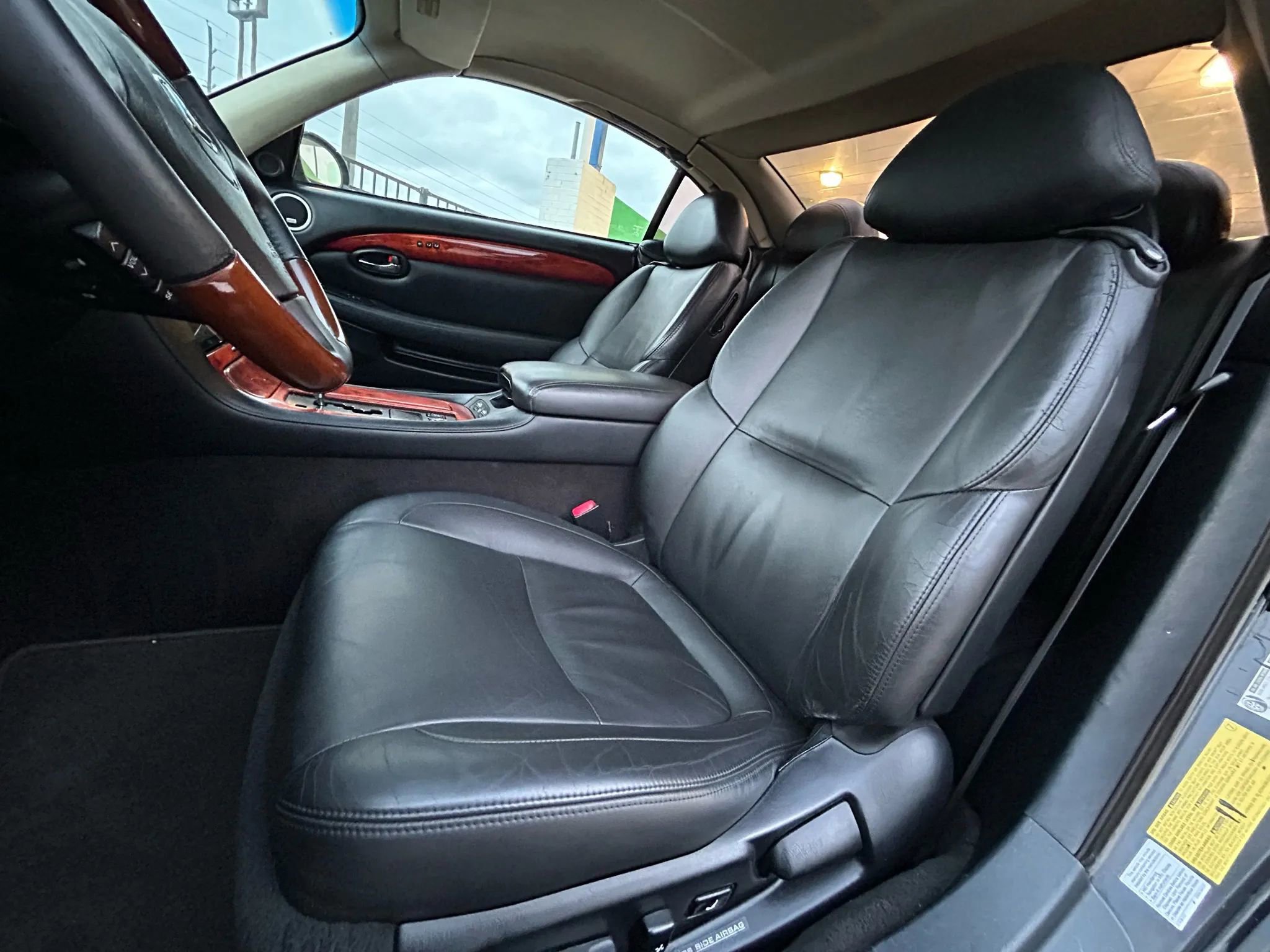 Used 2005 Lexus SC 430 Convertible image 10