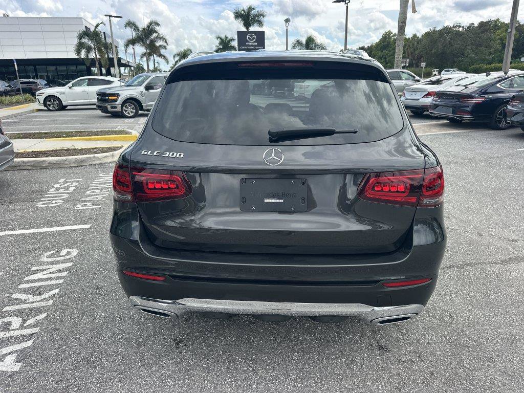 Used 2022 Mercedes-Benz GLC 300 image 8