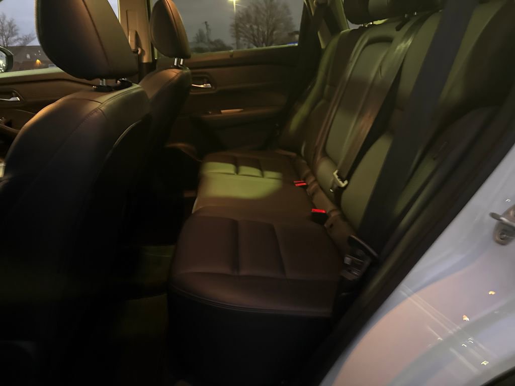 Used 2025 Nissan Rogue SL w/ SL Premium Package image 30