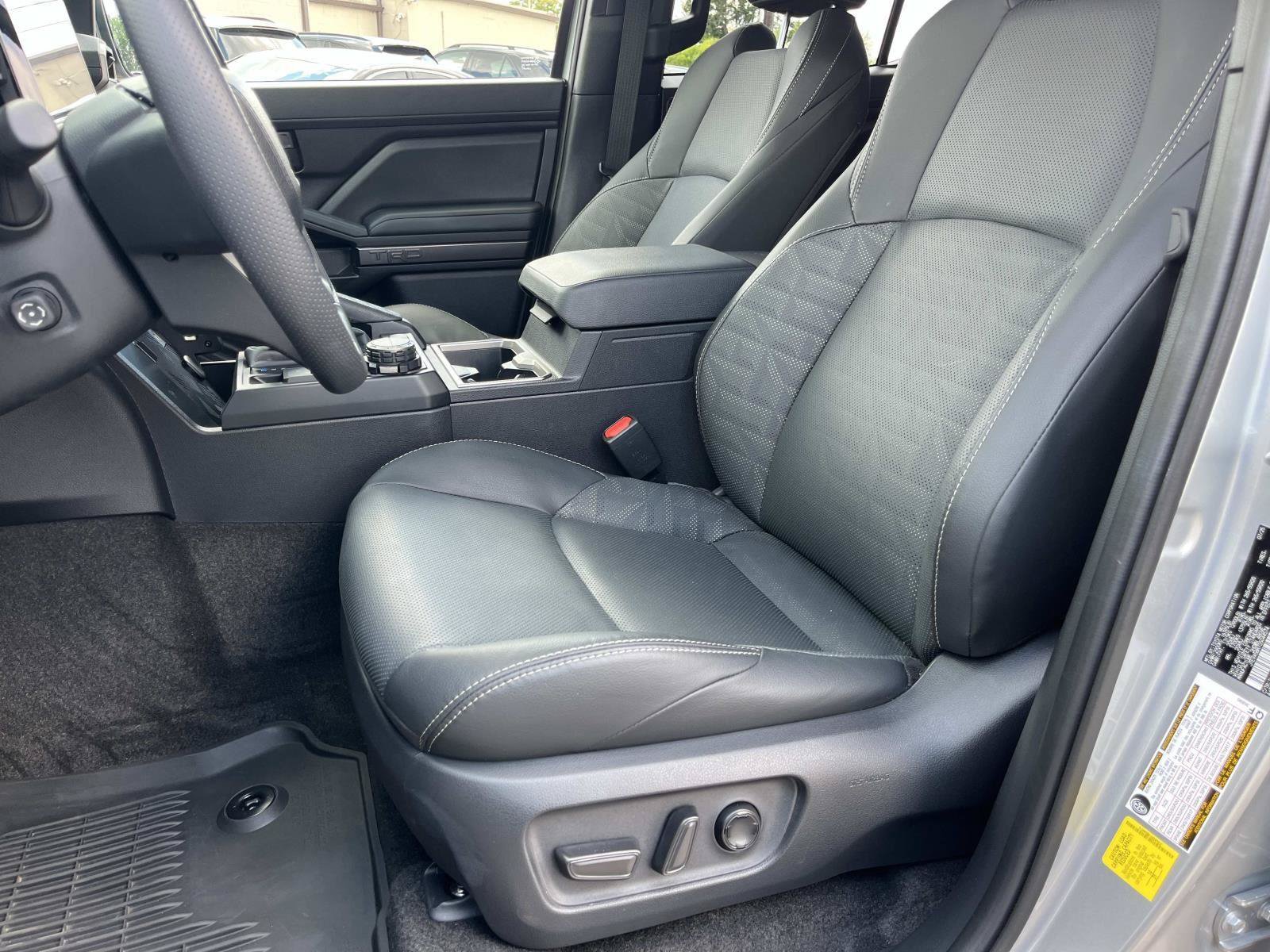 Used 2025 Toyota 4Runner TRD Sport Premium w/ Tow Technology Package AWD/4WD image 22