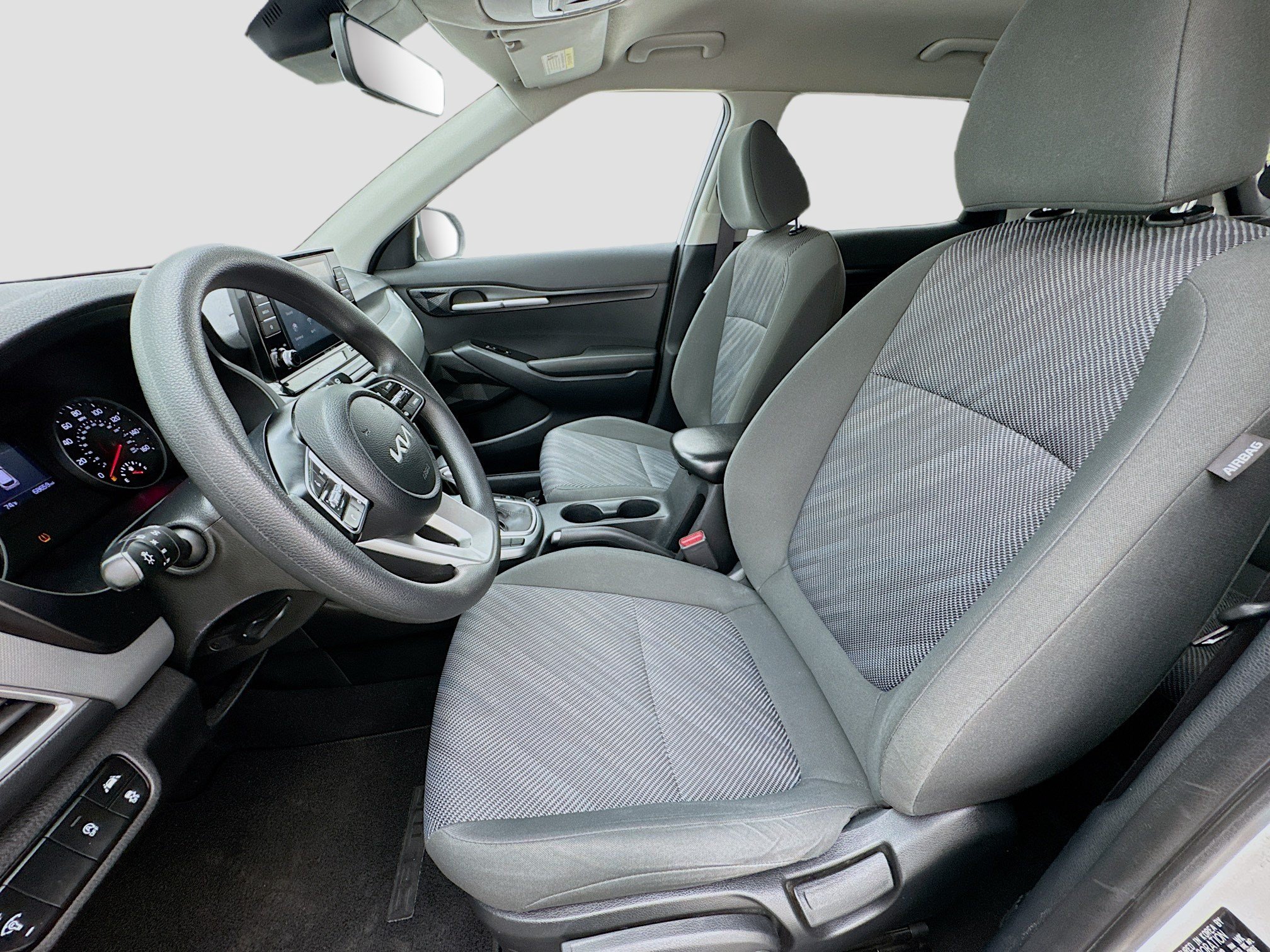 Used 2023 Kia Seltos LX AWD/4WD image 13
