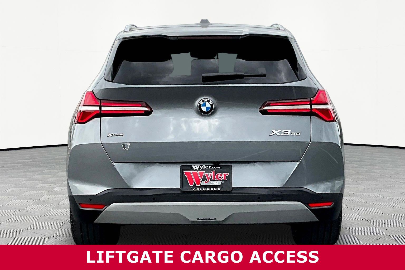 Used 2025 BMW X3 xDrive30i w/ Premium Package AWD/4WD image 5