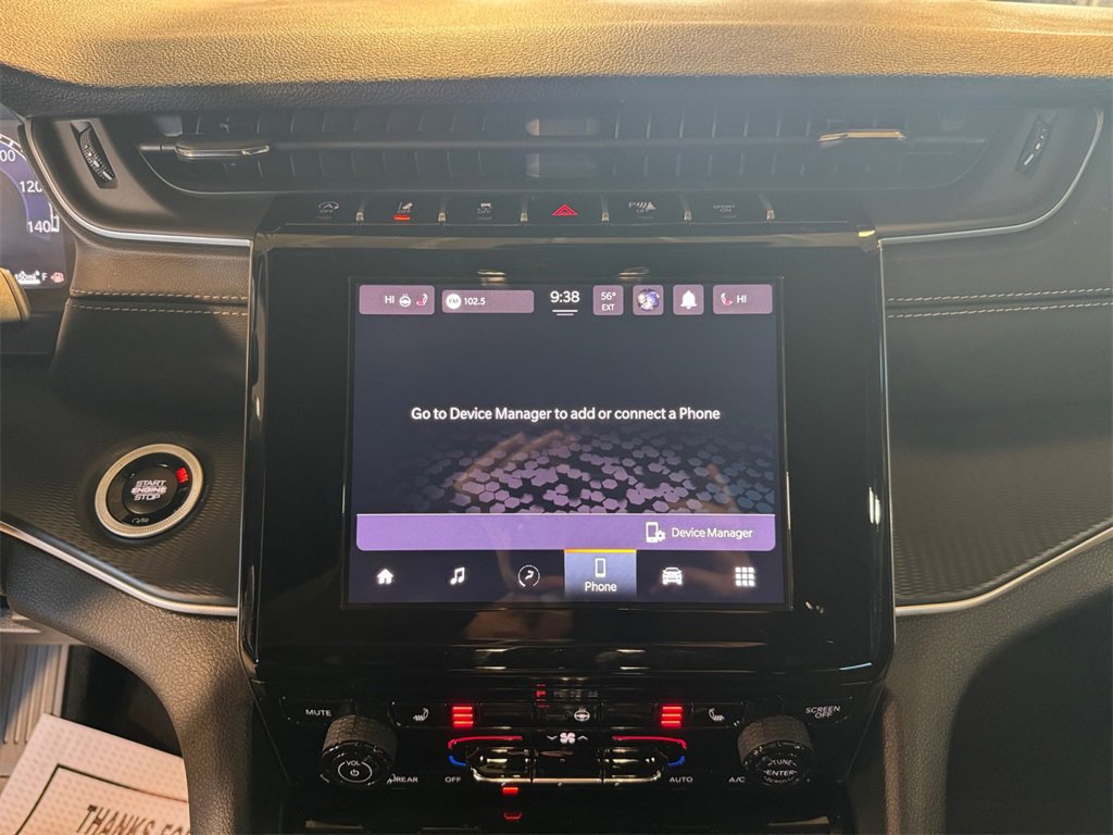 Used 2025 Jeep Grand Cherokee Laredo X w/ Luxury Tech Group I image 19