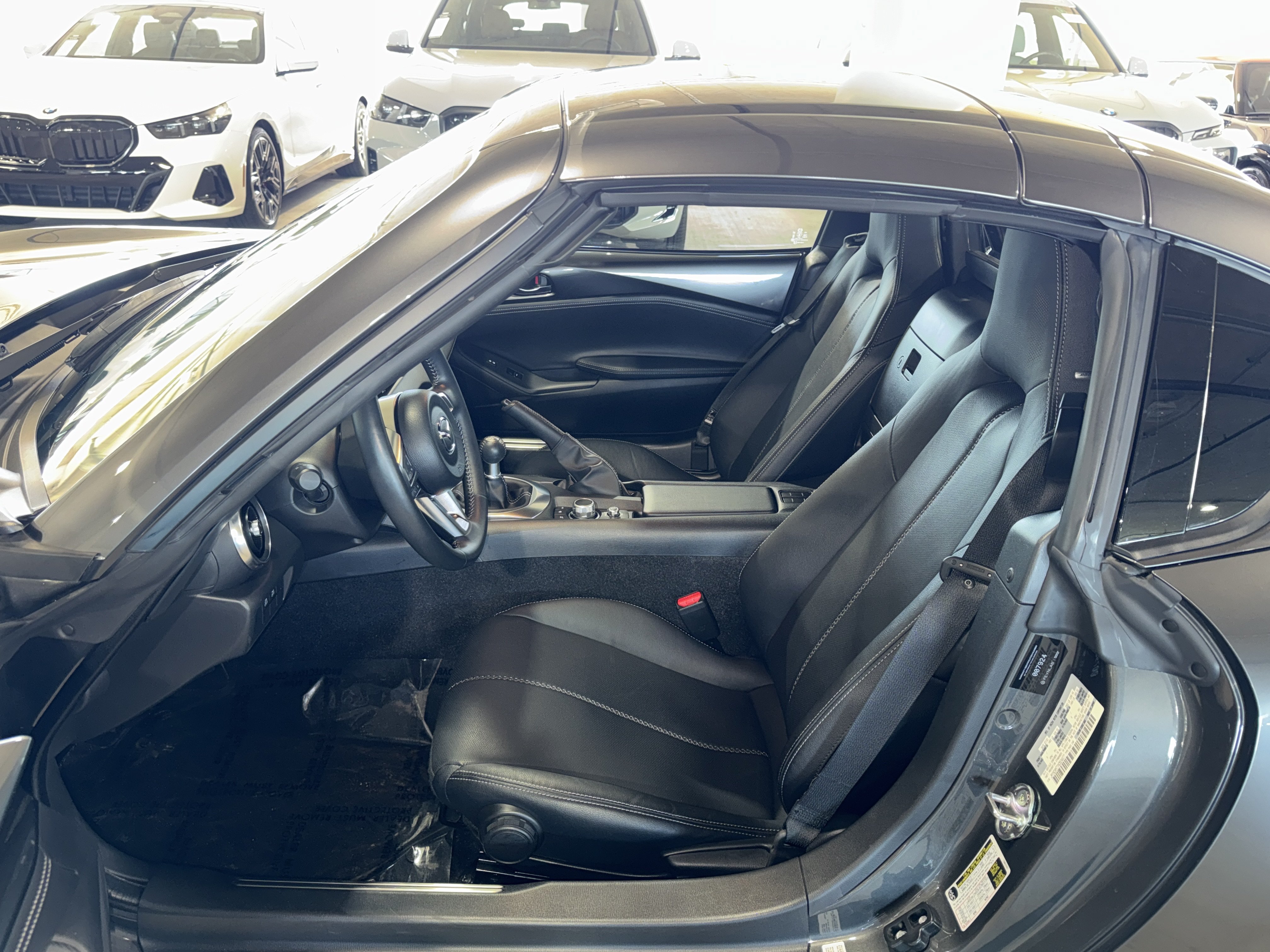 Used 2022 MAZDA MX-5 Miata RF Grand Touring RWD image 14