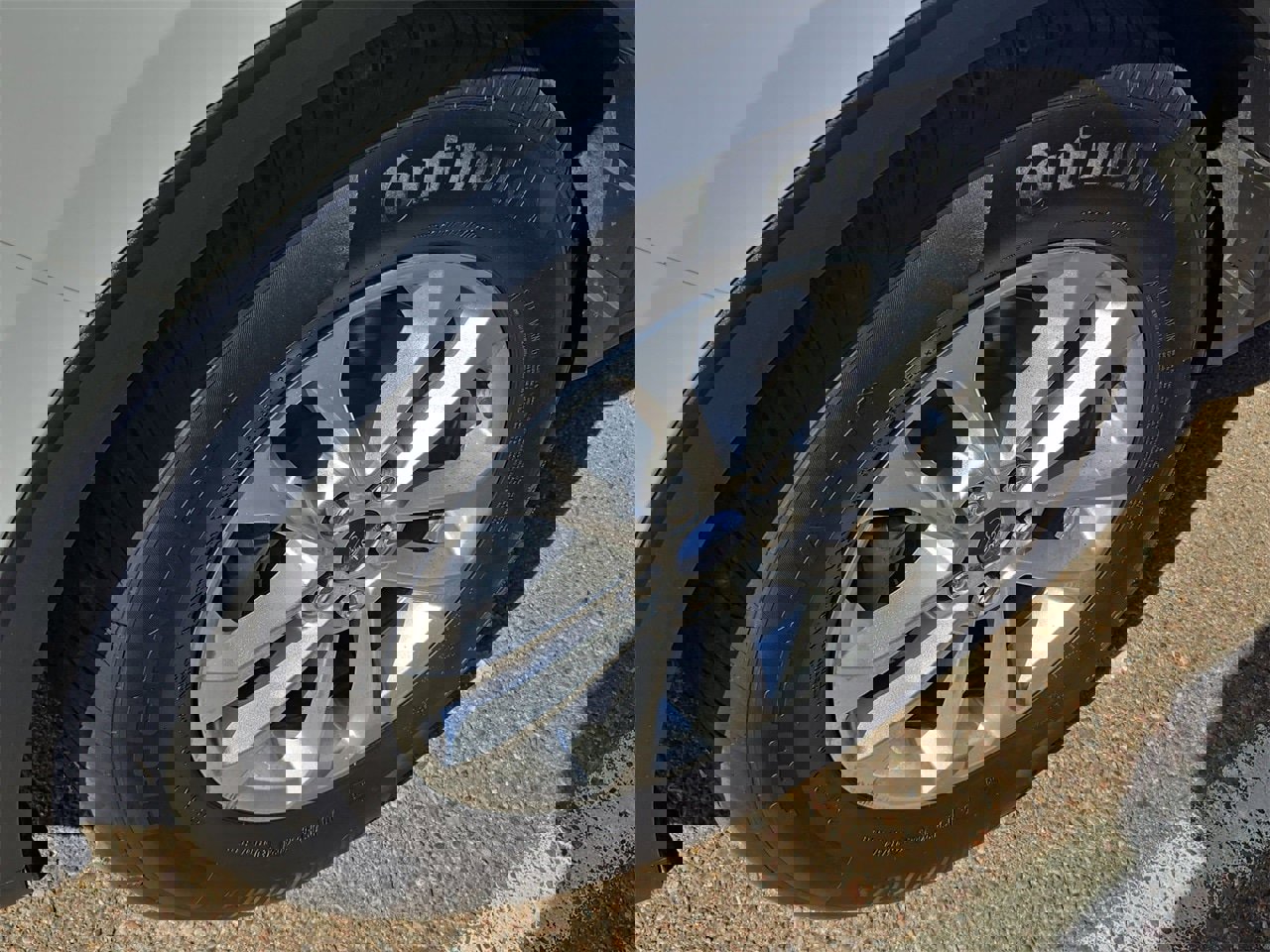 Used 2022 Ford Escape SE w/ Convenience Package image 14