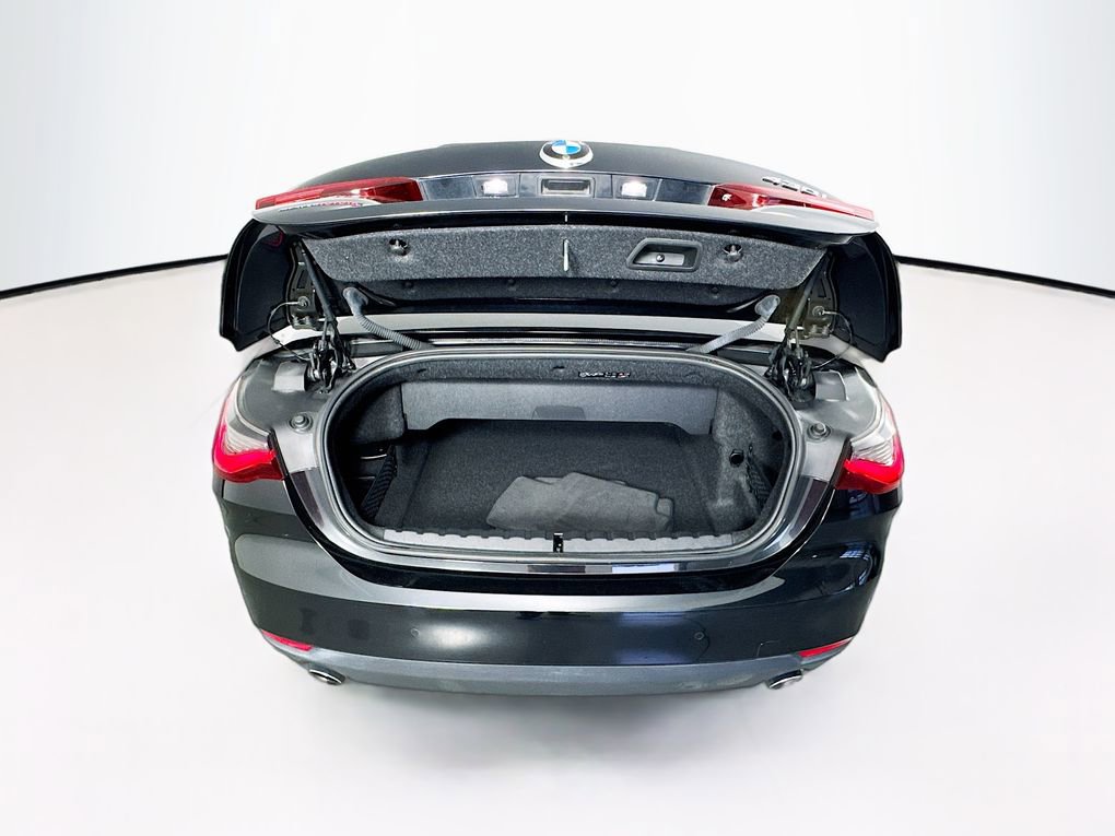 Used 2021 BMW 430i Convertible w/ Premium Package image 27