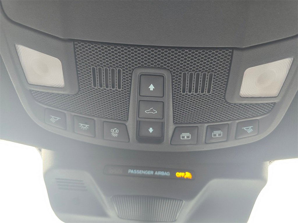 Used 2024 Ford Expedition Limited image 29