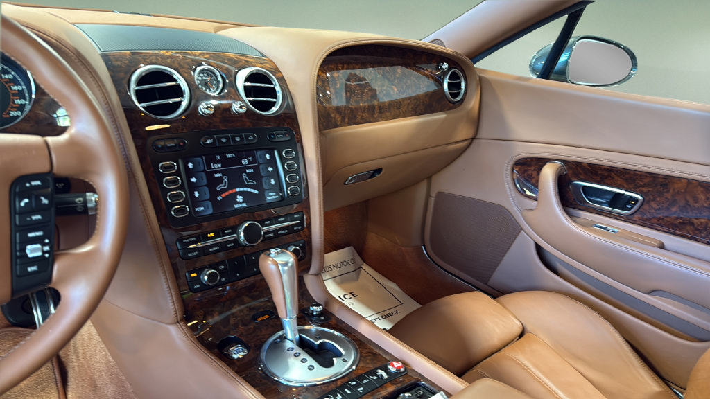 Used 2007 Bentley Continental GT AWD/4WD image 32