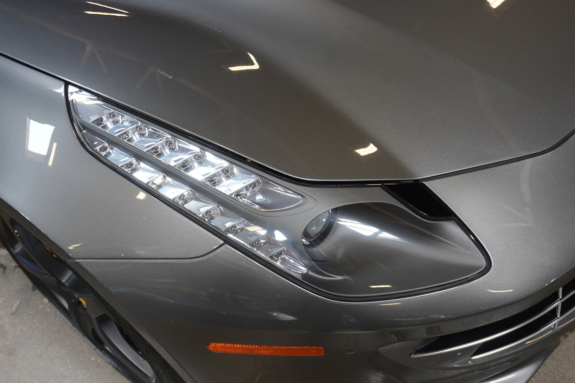 Used 2012 Ferrari FF AWD/4WD image 20
