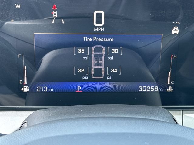 Used 2024 Chevrolet Trax LT w/ Driver Confidence Package FWD image 26
