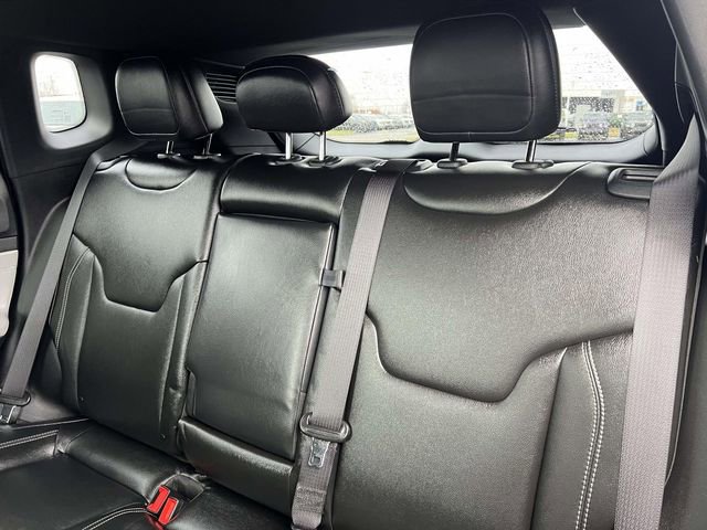 Certified 2025 Jeep Compass Limited image 25